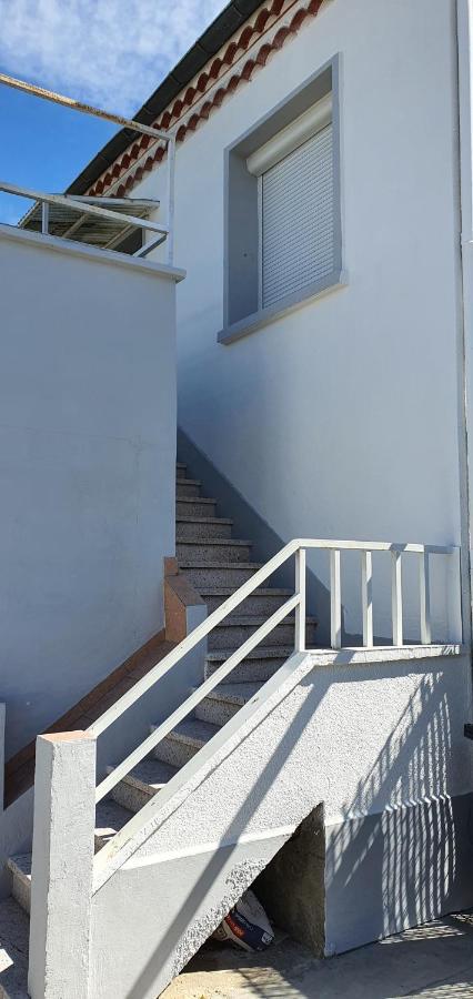 Appartement Avec Terrasse Quartier Montplaisir Arles Buitenkant foto